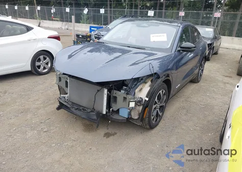 2021 Ford Mustang Mach-E Premium z USA, uszkodzony, nr VIN 3FMTK3RM0MMA27809